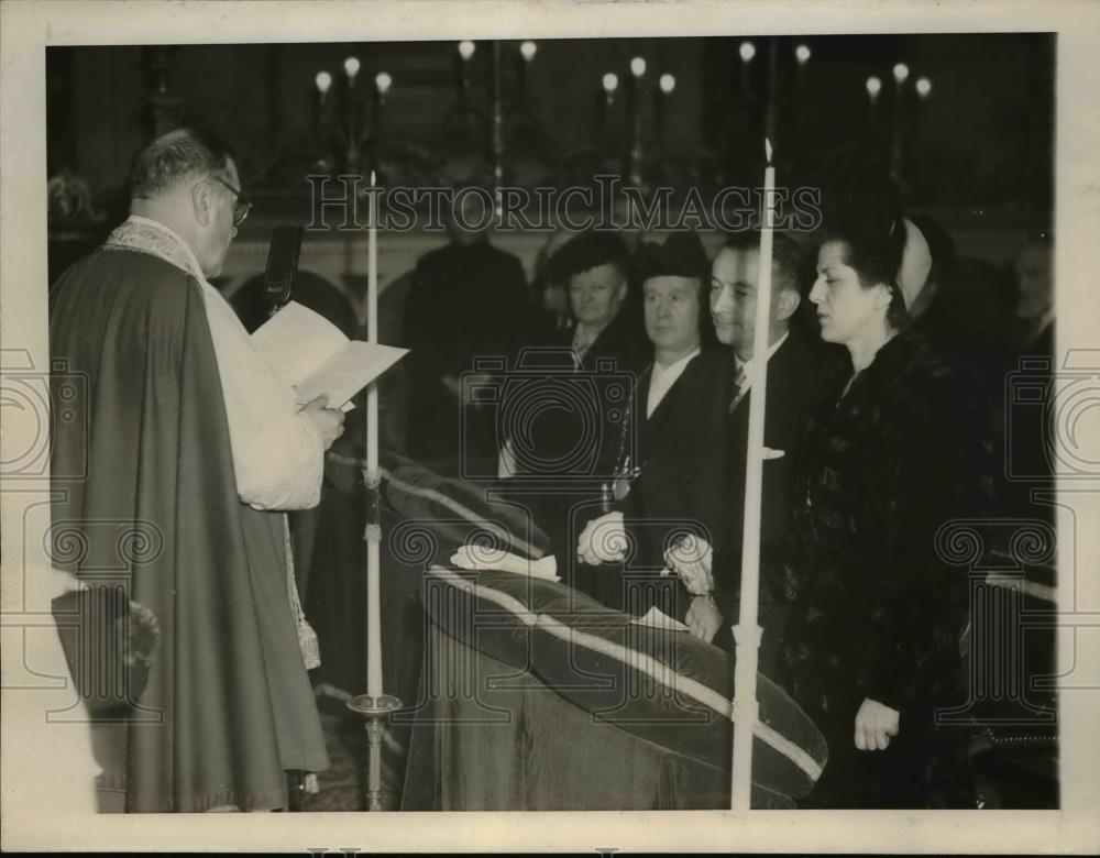 1946 Press Photo Wedding of Foreign Minister Georges Bidault &amp; Suzanne Borel - Historic Images