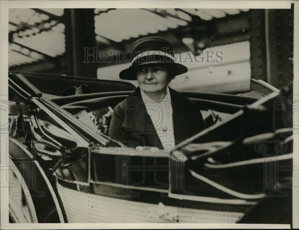 1929 Press Photo Ms.Marguerite Bondfield Minister of Labor in British Cabinet. - Historic Images