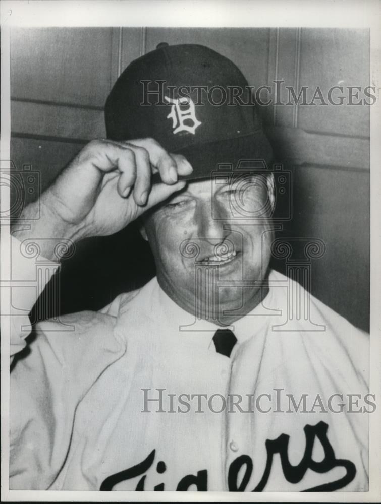 1960 Press Photo Bob Scheffing, to start as Detroit Tigers Manager - nes10833 - Historic Images