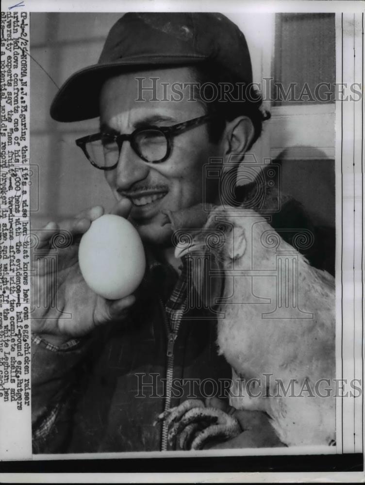 1956 Press Photo Martin Moldova Hen Lays a Half A Pound Egg - nee65805 - Historic Images