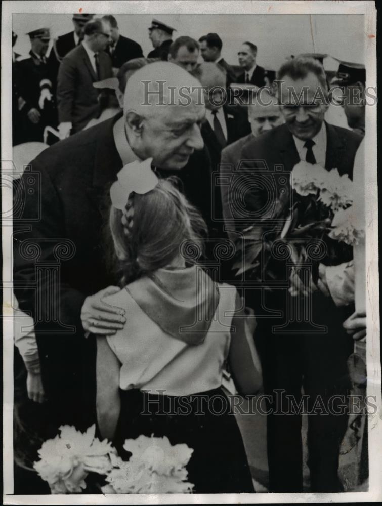 1966 Press Photo Leningrad USSR French President Charles De Gaulle - nee70905 - Historic Images