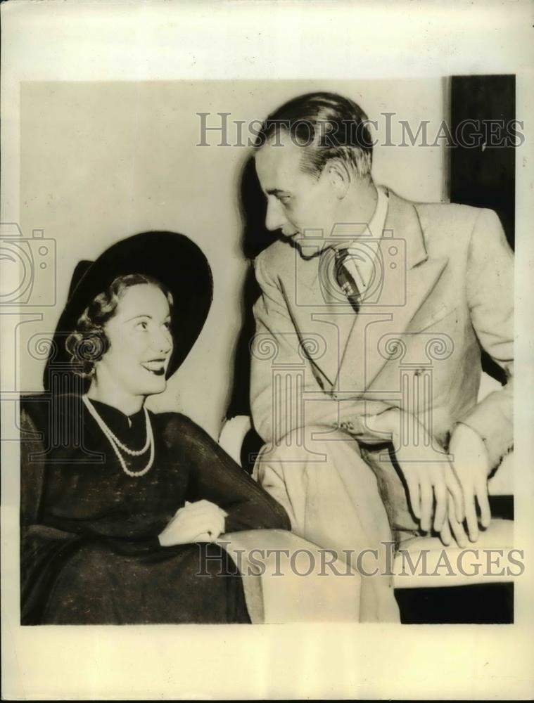 1937 Press Photo H Huber Boscowitz &amp; Gloria Spreckles at NY Riviera night club - Historic Images