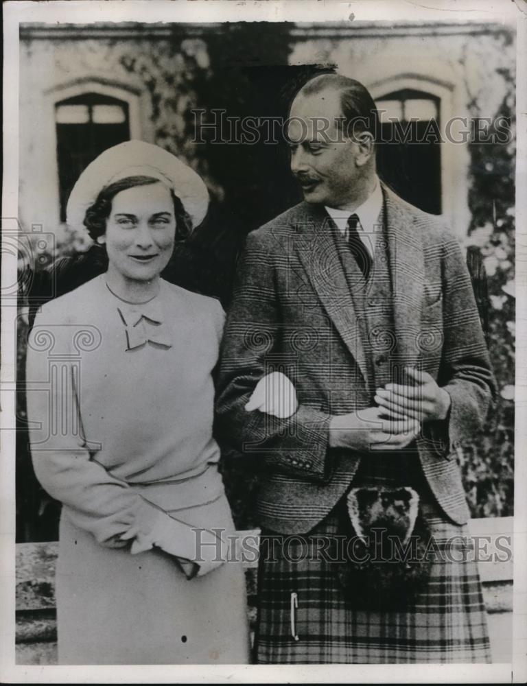 1935 Press Photo Duke of Gloucester Son of King George &amp; Queen Mary with Fiancee - Historic Images