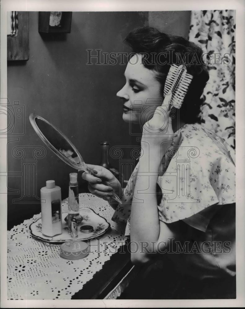 1954 Press Photo Care of Hair by Brushing - Historic Images