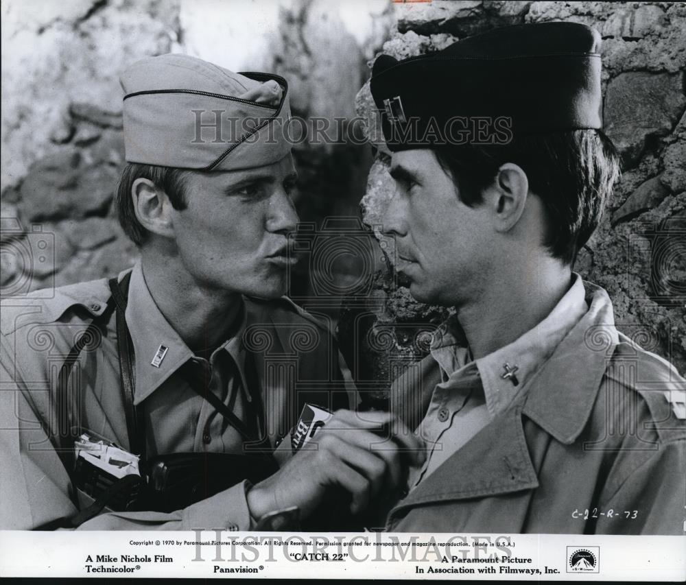 1971 Press Photo Catch 22 - cvp37530 - Historic Images