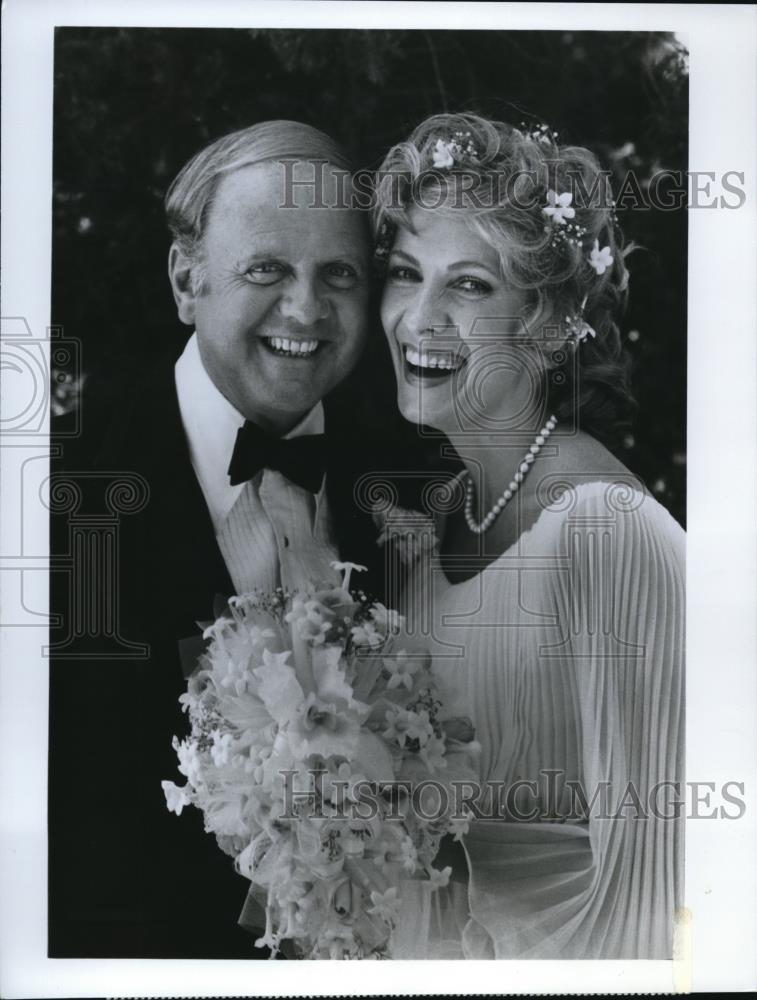 1977 Press Photo Dick Van PAtton &amp; Betty Buckley on Eight is Enough - cvp34233 - Historic Images