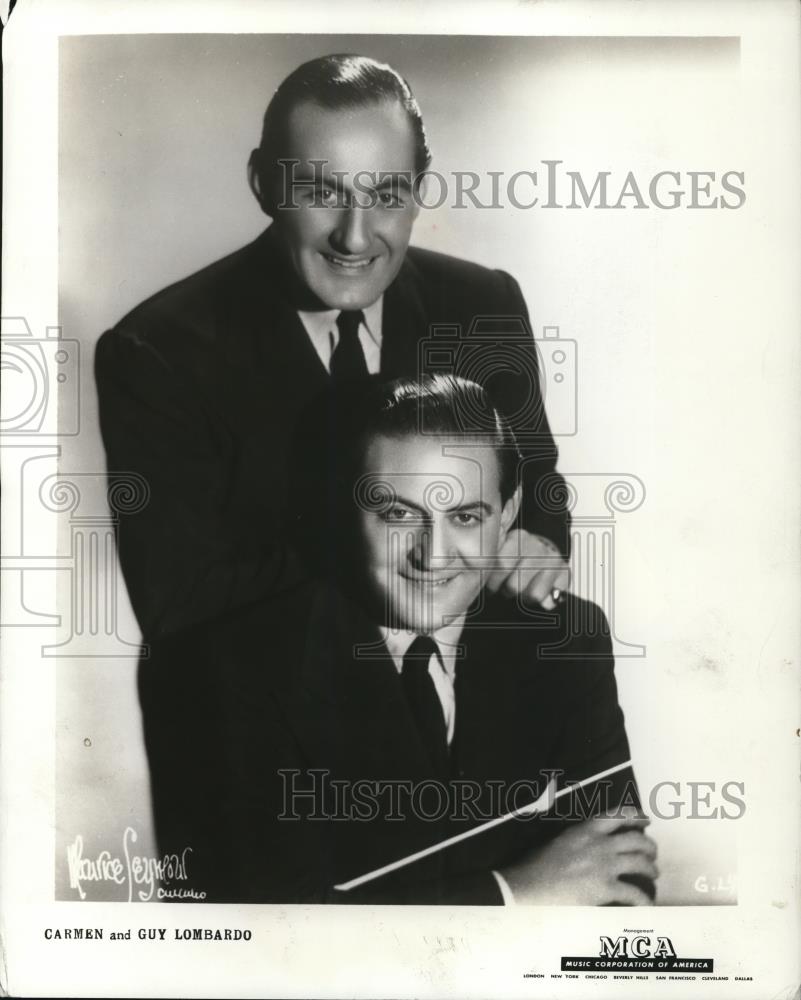 1943 Press Photo Carmen &amp; Guy Lombardo - cvp32017 - Historic Images