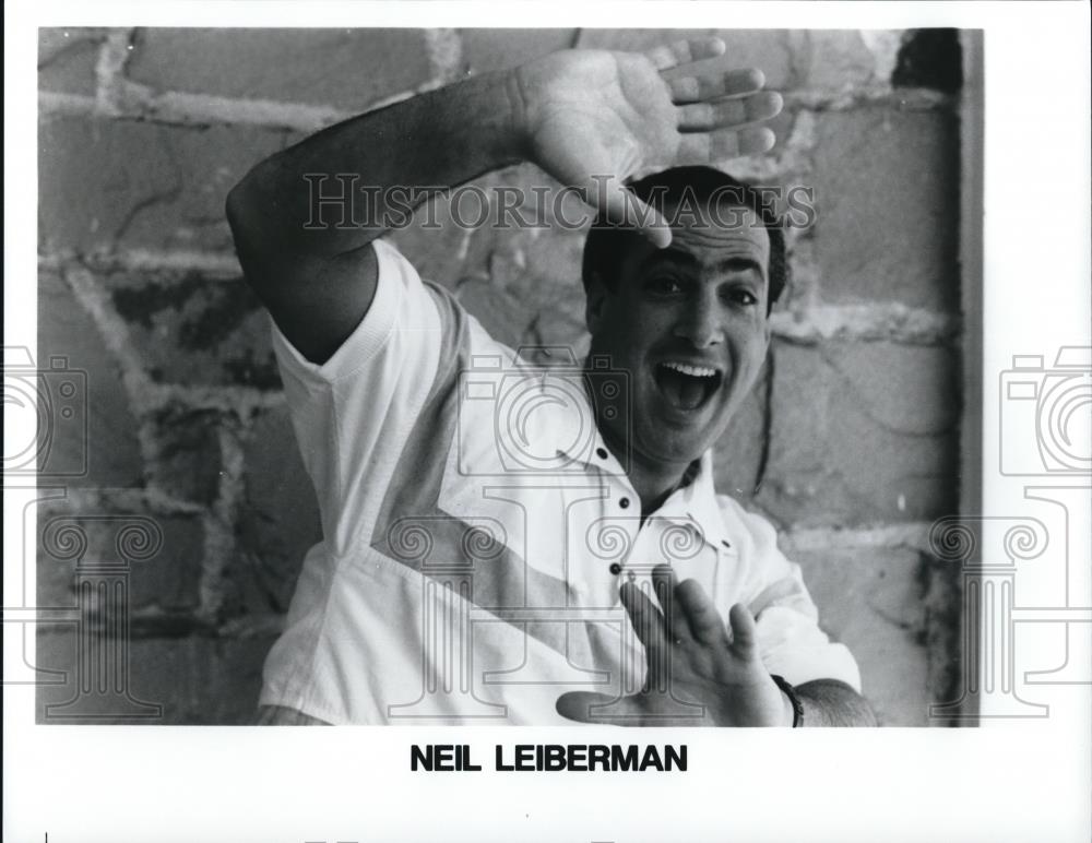 1984 Press Photo Neil Leiberman - cvp32093 - Historic Images