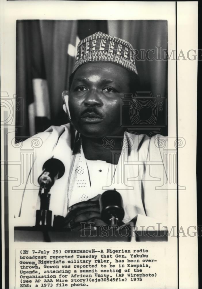 1975 Wire Photo Gen. Gowon get overthrown in Uganda says by Nigerian reporter - Historic Images