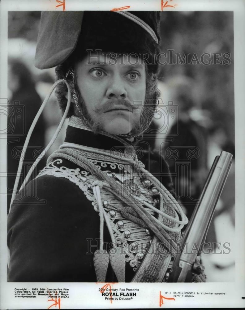 1975 Press Photo Malcom McDowell In Royal Flush - cvp35876 - Historic Images