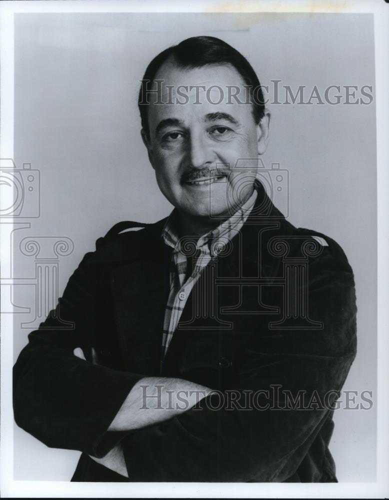 Press Photo John Hillerman on Magnum P. I. - cvp36515 - Historic Images