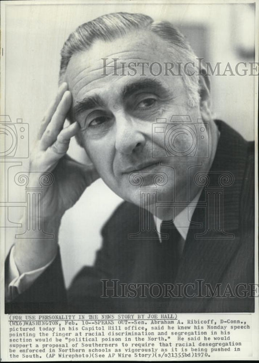 1970 Wire Photo Sen. Ribicoff proposal of racial desegration in Northern school - Historic Images