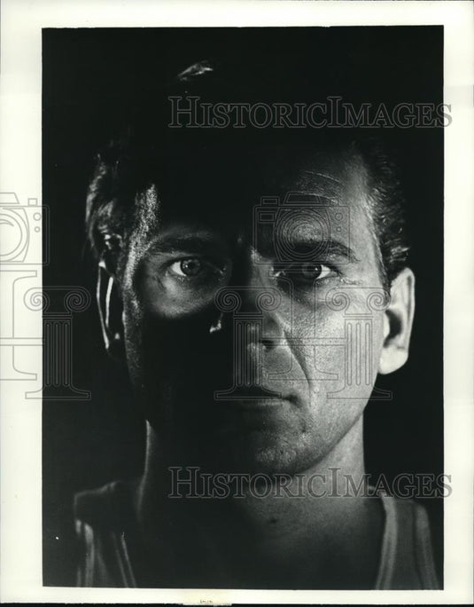 1974 Press Photo Robert Foxworth in The FBI Story- Alvin Karpis - cvp34104 - Historic Images