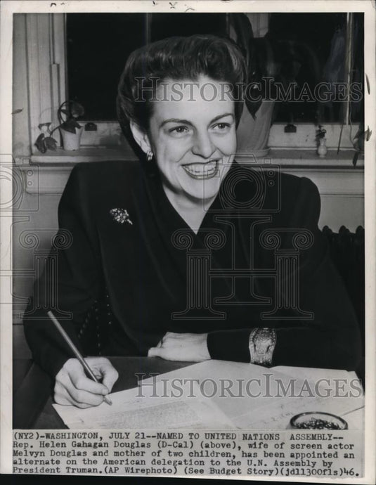 1946 Wire Photo representative Helen Gahagan Douglas, screen actor's wife - Historic Images