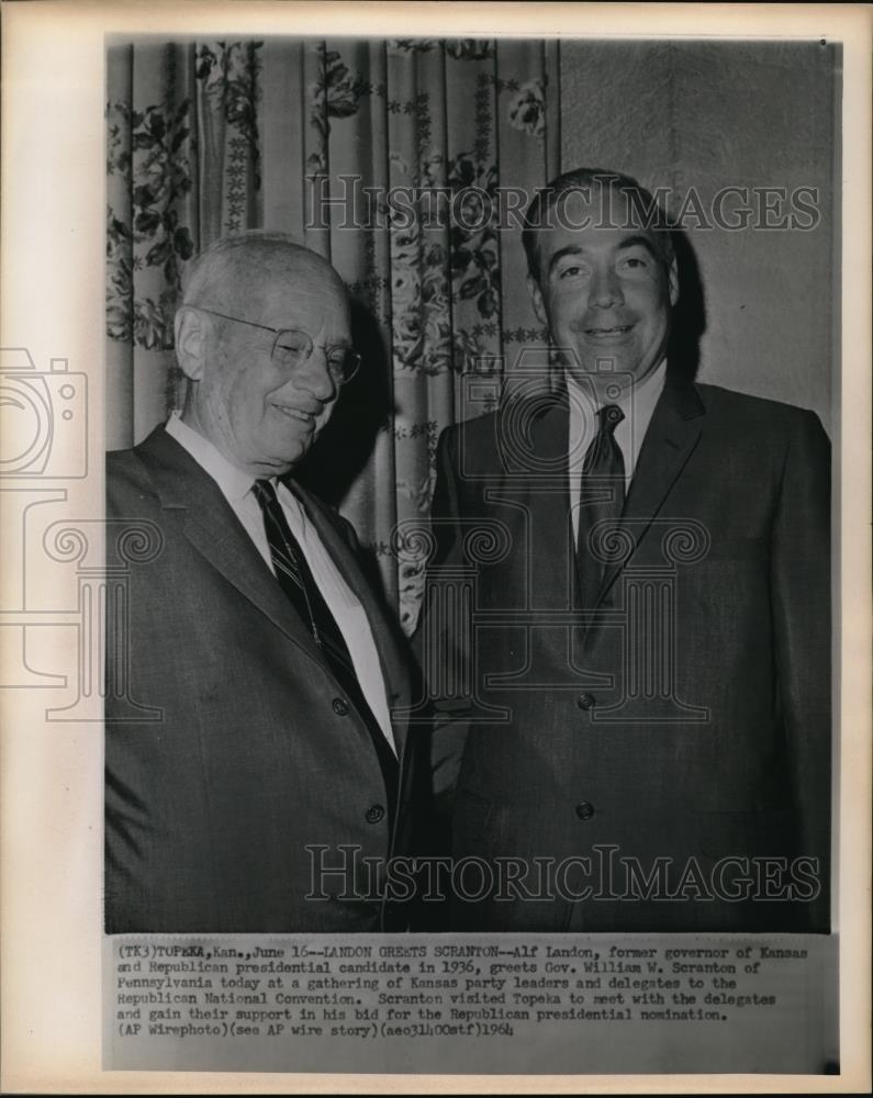 1964 Wire Photo Landon greets Scranton of Pennsylvania on national convention - Historic Images