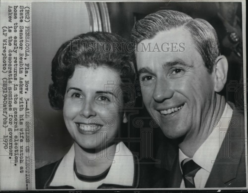 1970 Wire Photo State Senator Reubin Askew with his wife at Pensacola, Fla. - Historic Images