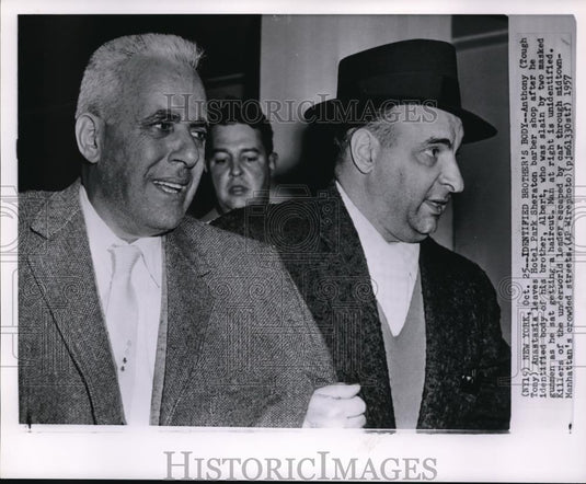 1957 Wire Photo Anthony Anastacia identifies his brother's body - cvw03811 - Historic Images