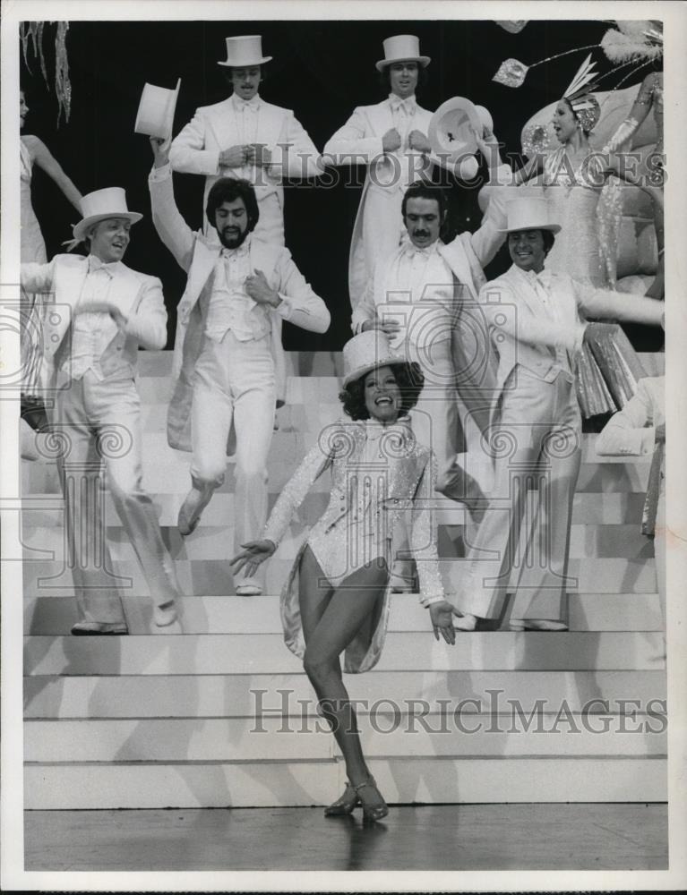 1976 Press Photo Mary Tyler Moore in &quot; Mary&#39;s Incredible Dream&quot; - cvp36125 - Historic Images