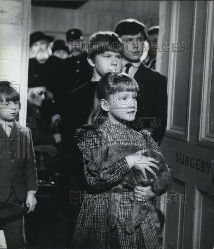 1964 Press Photo Karen Dotrice "The Three Lives of Thomasina" - cvp36798 - Historic Images