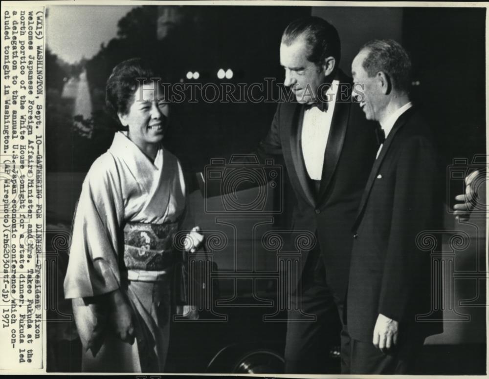 1971 Wire Photo Pres Nixon, Japanese Foreign Minister &amp; Mrs Takeo Fukuda - Historic Images