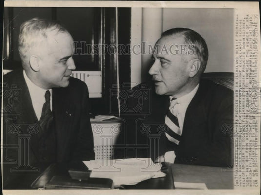 1939 Wire Photo Mayor Harold H. Burton brought Cleveland's serious relief - Historic Images