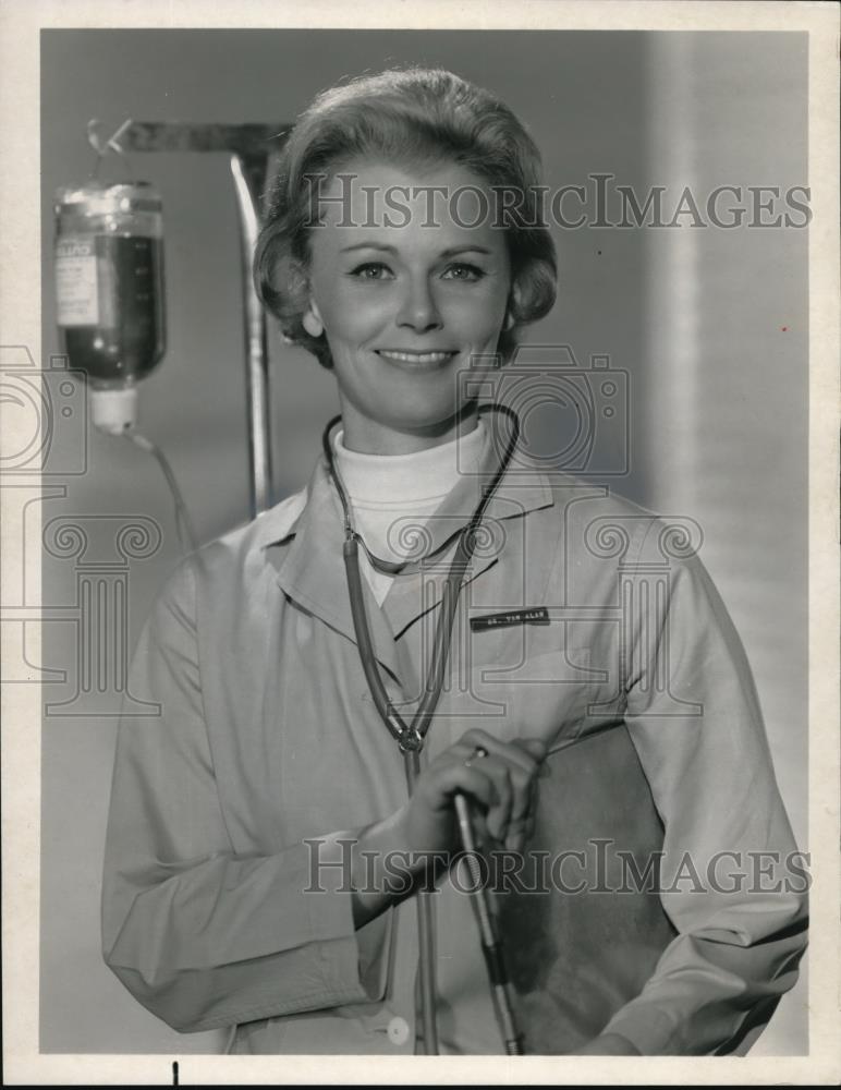 1965 Press Photo Brethel Leslie Actress - cvp38236 - Historic Images