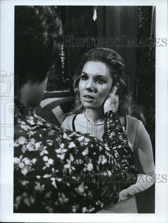 1976 Press Photo Jacqueline Courtney George Reinholt on One Life to Live - Historic Images