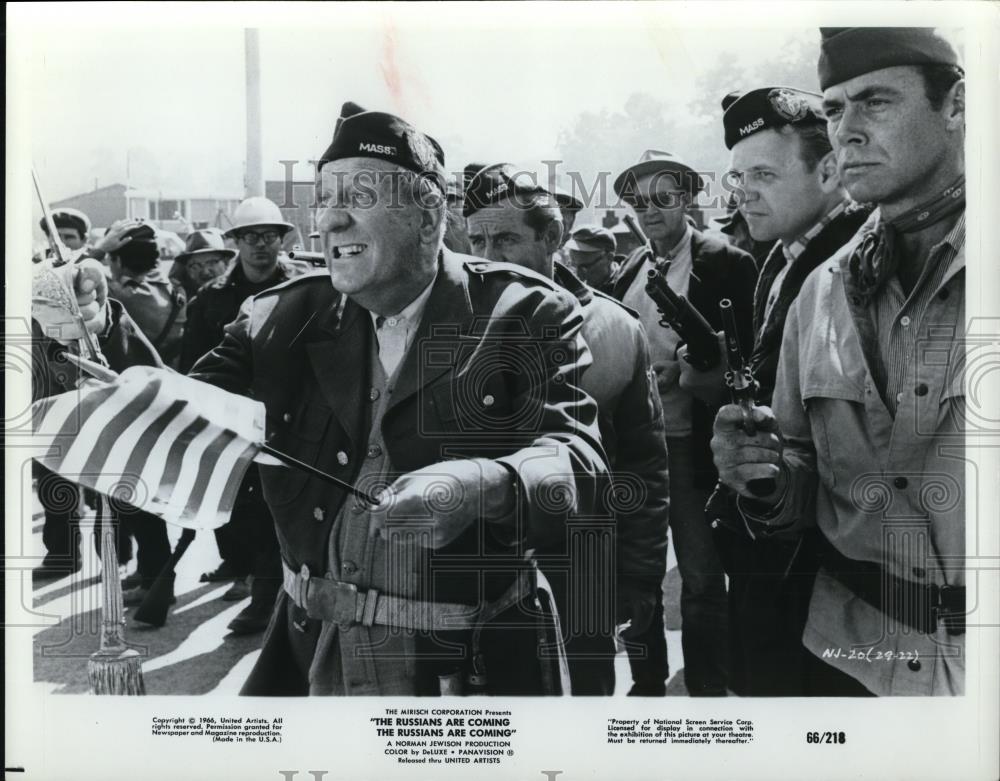 1966 Press Photo Paul Ford in The Russians are Coming The Russians are Coming - Historic Images
