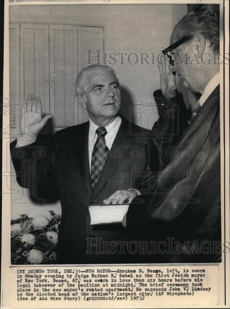 1973 Wire Photo Abraham Beane oath taking with Judge Nathan Sobel - cvw01656 - Historic Images