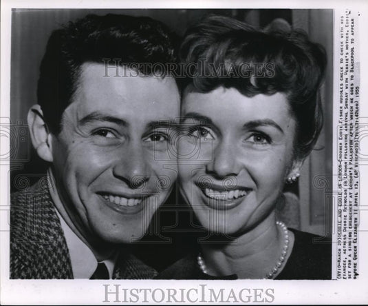 1955 Wire Photo Singer Eddie Fisher with fiancee Actress Debbie Reynolds. - Historic Images