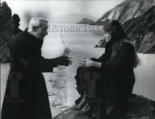 1971 Press Photo Trevor Howard & Sarah Miles in Ryan's Daughter - cvp40451 - Historic Images