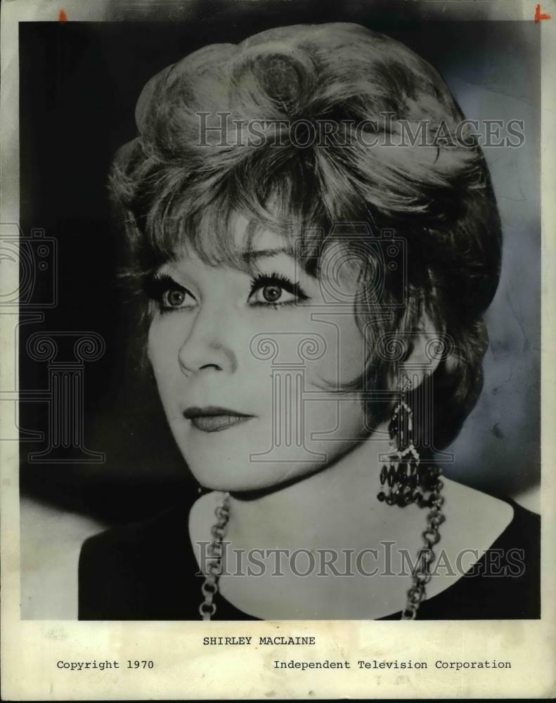 1970 Press Photo Shirley MacLaine - cvp35290 - Historic Images