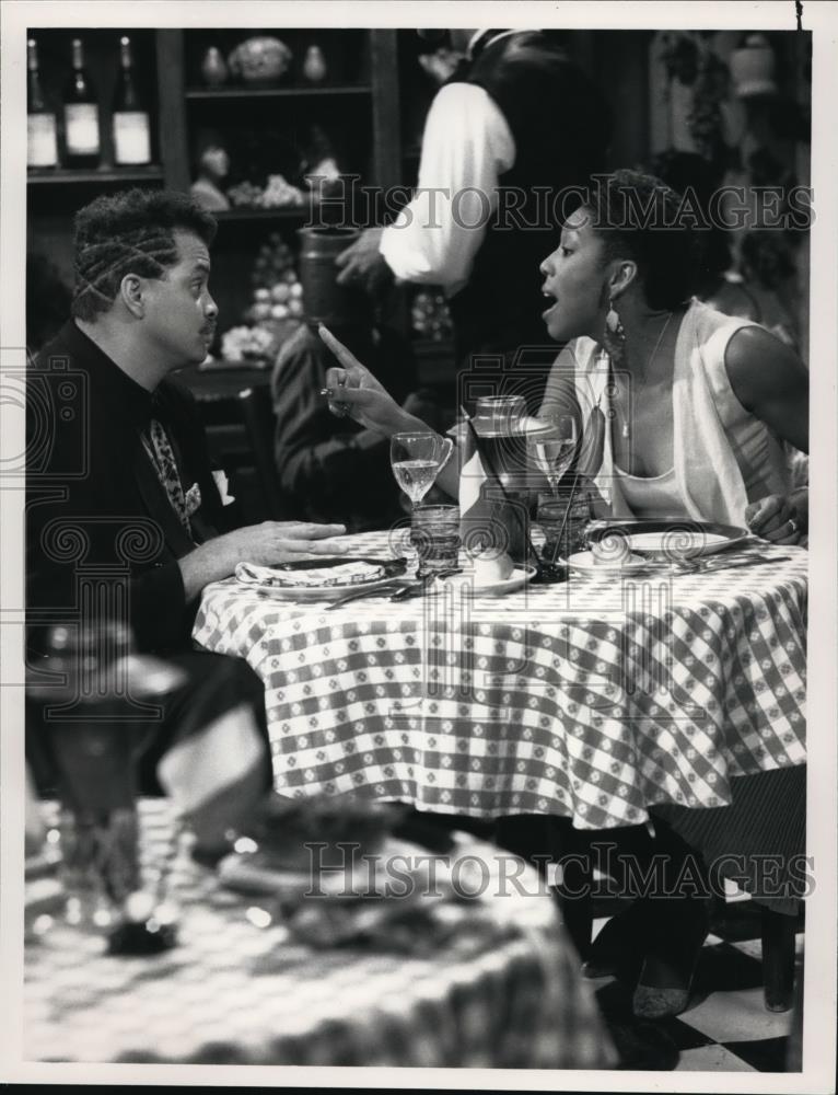 1989 Press Photo Sinbad and Dawnn Lewis in "A Different World" - cvp40390 - Historic Images