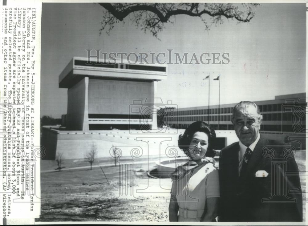 1971 Wire Photo Former President Johnson with his wife at the Johnson Library - Historic Images