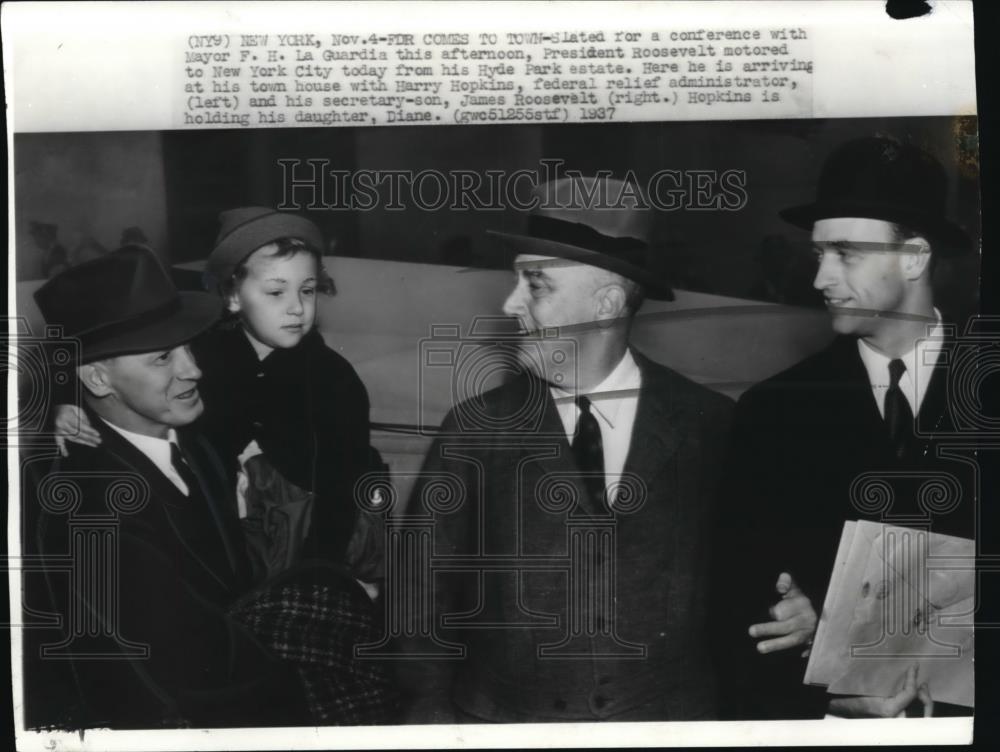 1937 Wire Photo Pres. Roosevelt with J. Roosevelt and Harry Hopkins with Diana - Historic Images