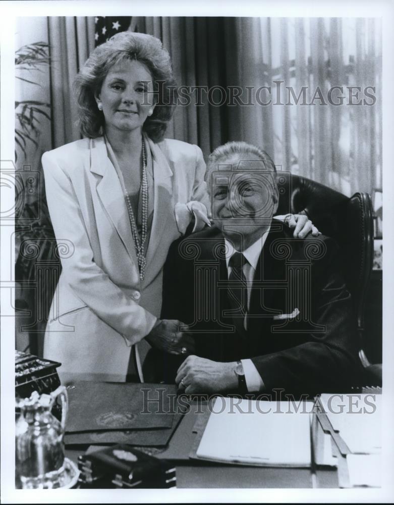 1987 Press Photo George C. Scott and Carlin Glynn in Mr. President - cvp31768 - Historic Images