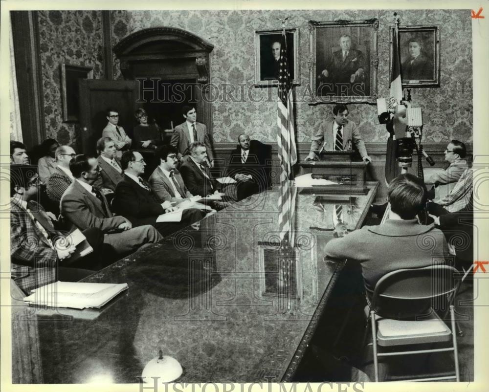 1980 Press Photo Mayor George Voinovich - cva44955 - Historic Images