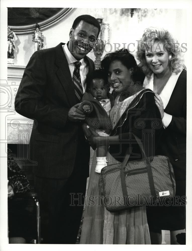 1987 Press Photo Meshach Taylor Leigh Banfield and Jean Smart in Designing Women - Historic Images