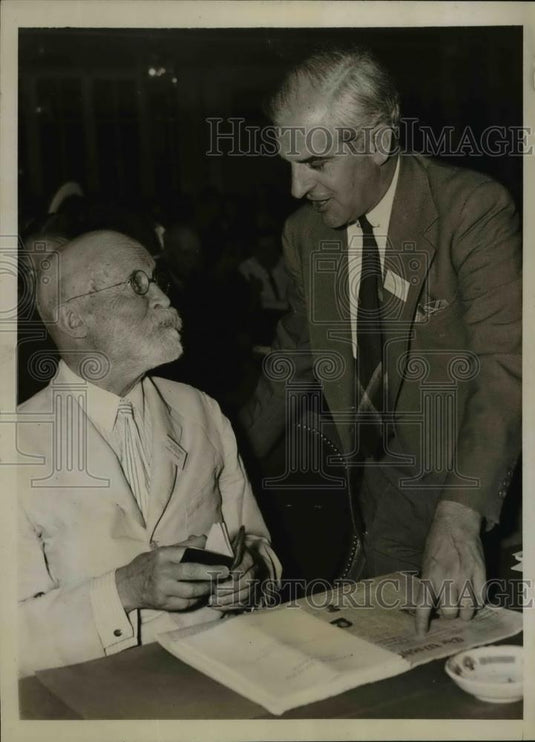 1938 Press Photo Dr Bradley(L) & Fred Hoehler National Health Conference - Historic Images
