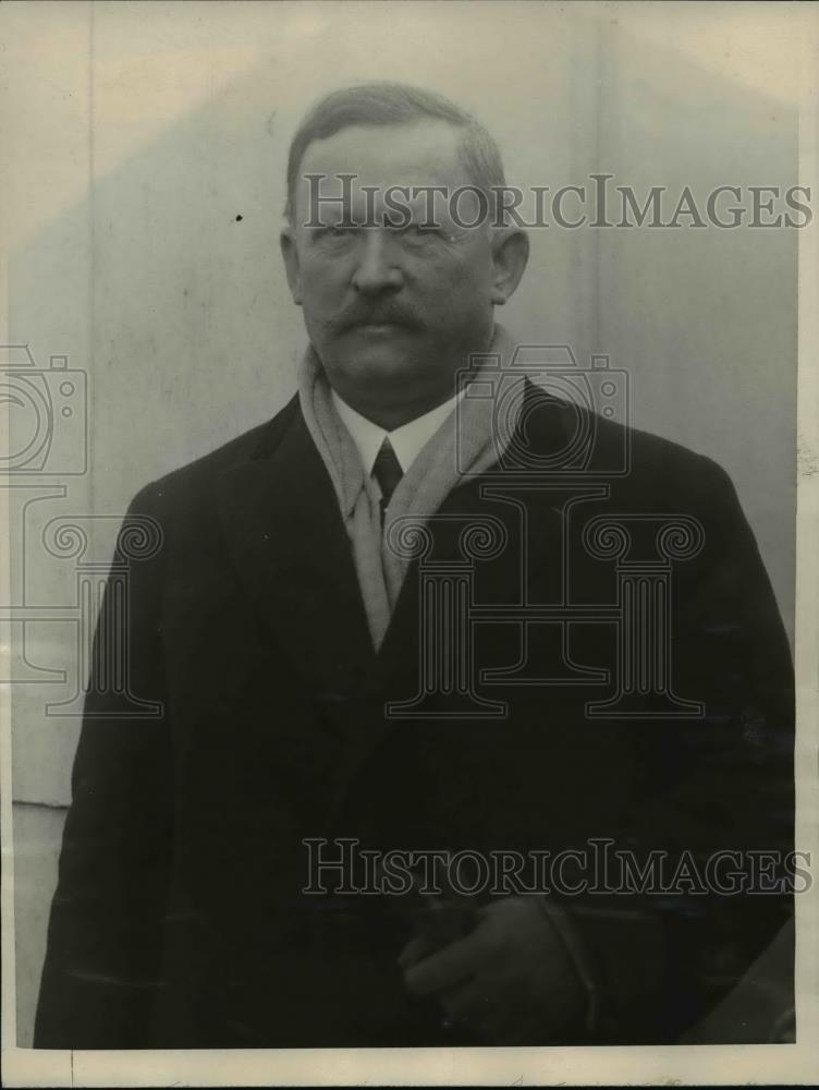 1923 Press Photo Asst. Surgeon General Rupert Blue arrived on Majestic. - Historic Images