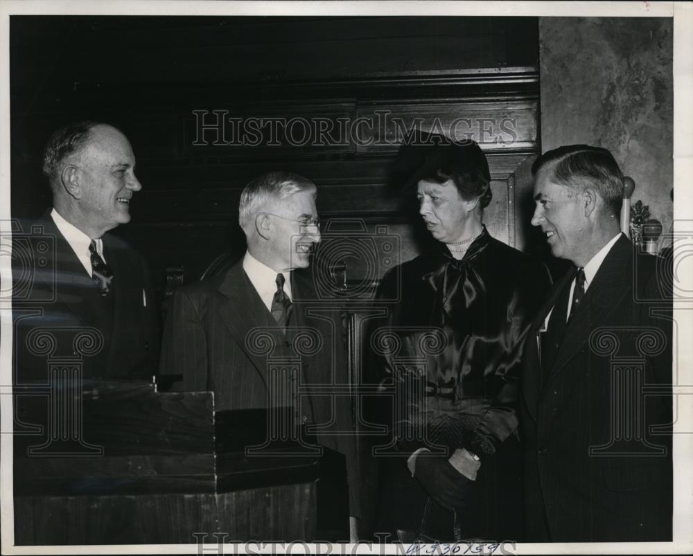 1939 Press Photo Mrs Franklin D Roosevelt Attends Land Grant College Convention - Historic Images