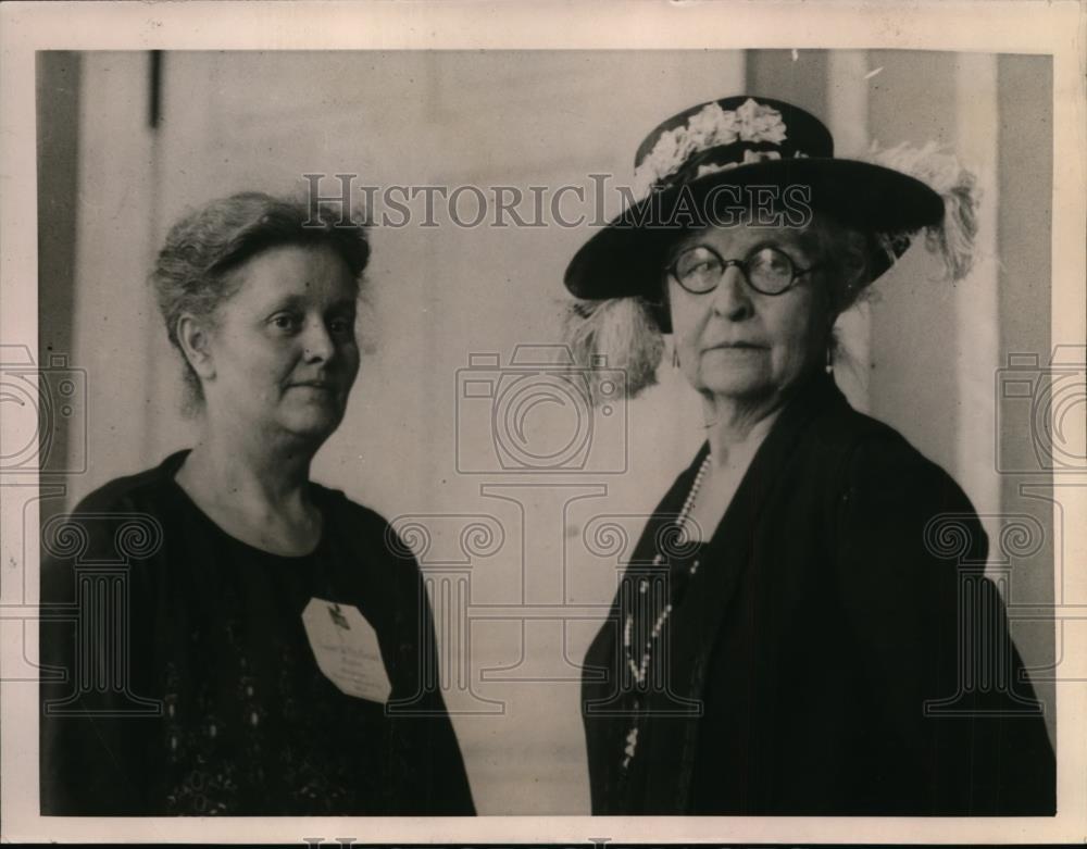 1923 Press Photo Mrs. Susan Fitzgerald, Sylvia Donaldson House of Representative - Historic Images