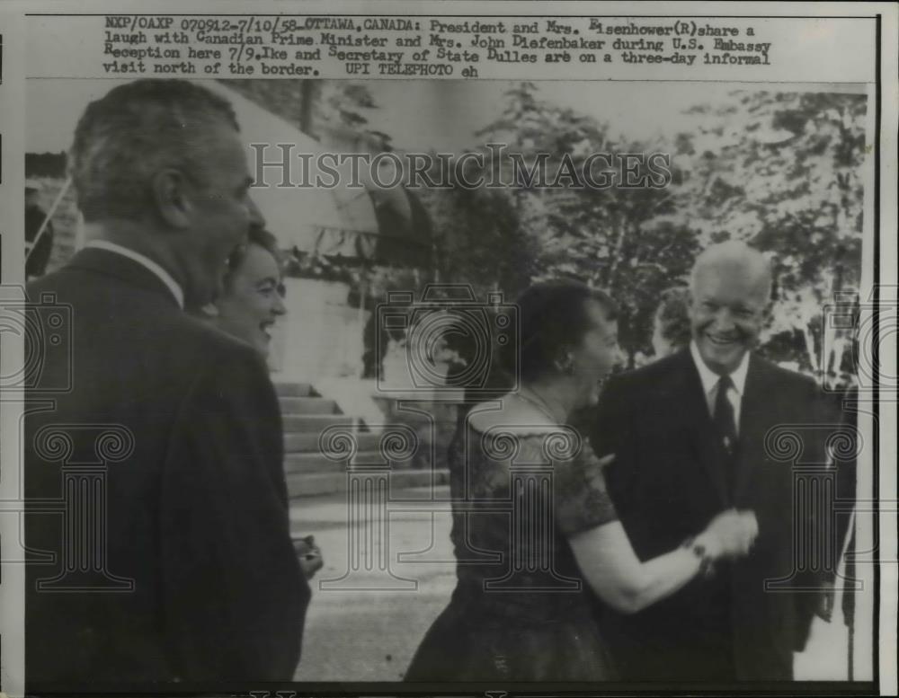 1958 Press Photo Pres. and Mrs.Eisenhower at Ottawa Canada U.S. Embassy. - Historic Images