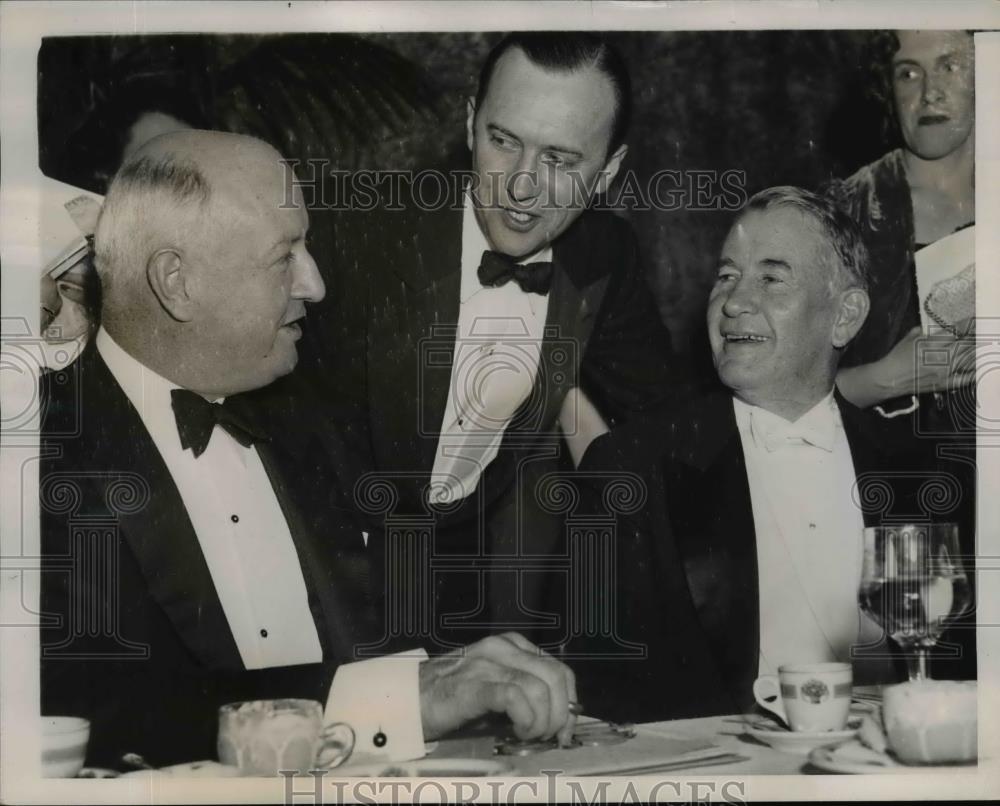 1939 Press Photo Postmaster Gen. James A. Farley and Sen.Alben Barkley. - Historic Images