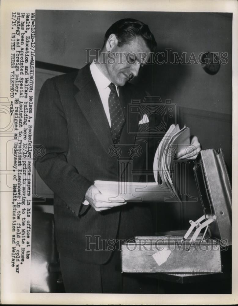 1954 Press Photo Washington, Nelson A Rockefeller, Governor - Historic Images