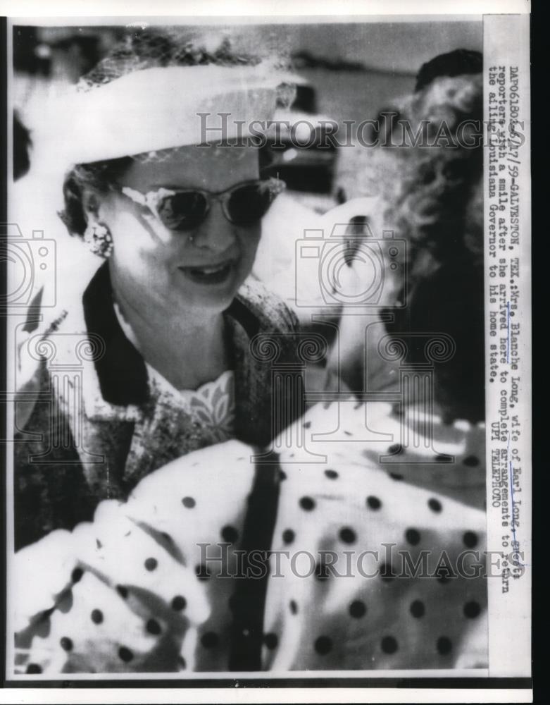 1959 Press Photo Mrs Blanche Long, wife Gov earl Long, he is ill - Historic Images