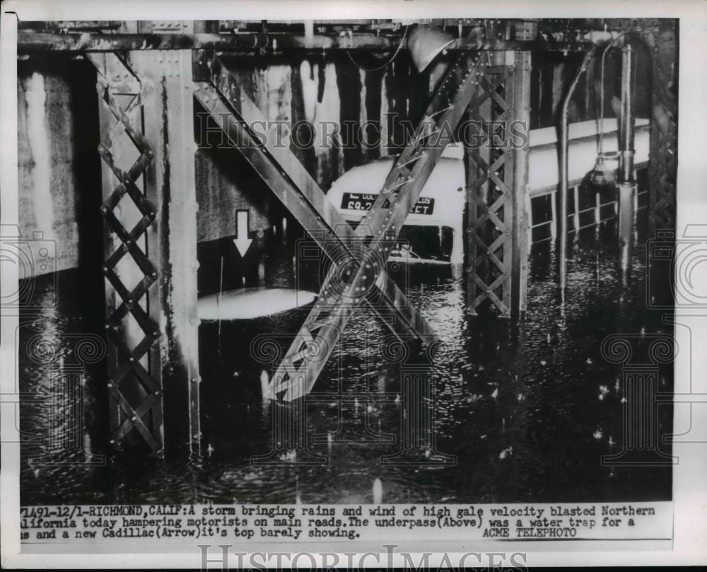 1951 Press Photo Richmond California underpass flooded by rain storms - Historic Images