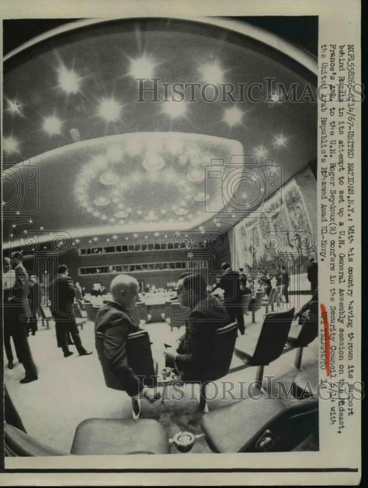 1967 Press Photo UN General Assembly, French Ambassador Roger Seydoux - Historic Images
