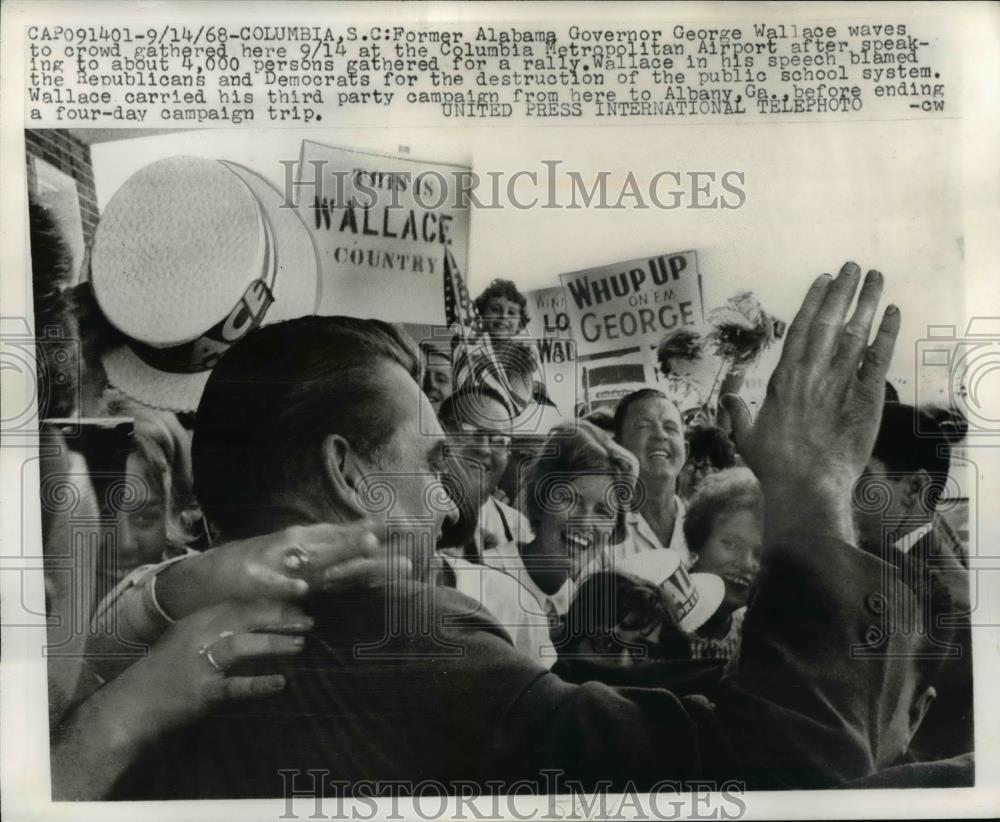 1968 Press Photo Columia SC Ex Alabama Governor George Wallace - Historic Images