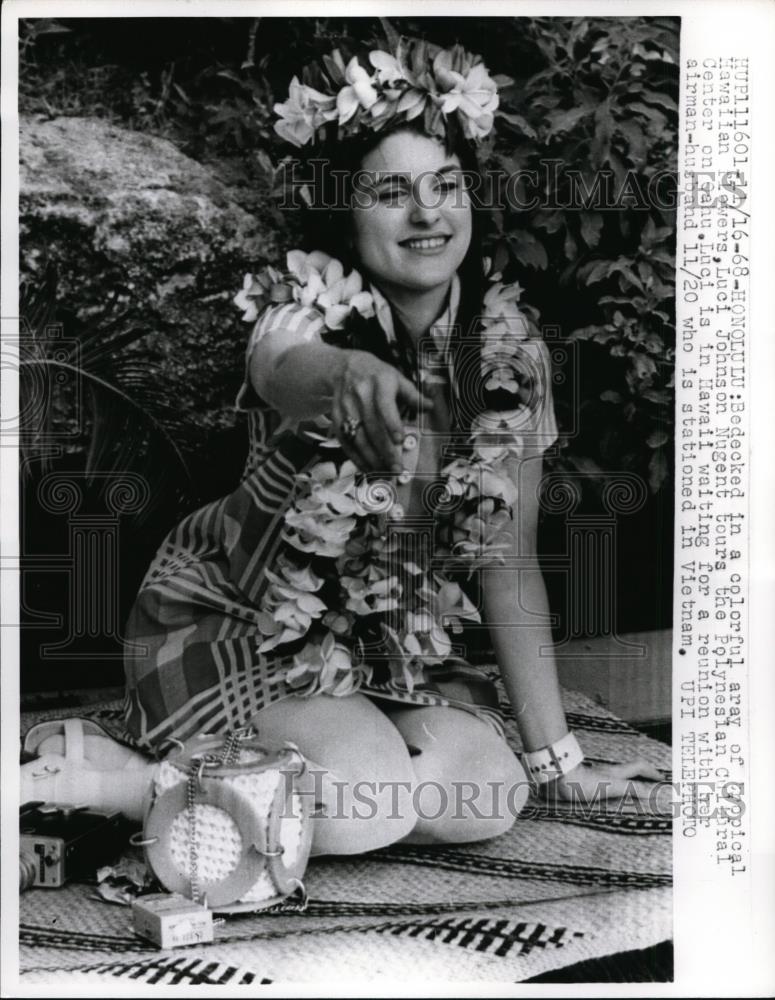 1963 Press Photo Luci Johnson Nugent, Lyndon Johnson&#39;s Daughter in Hawaii - Historic Images